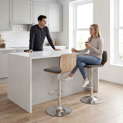 Tabourets de Bar Moderne Célia | Lot de 2 — Tissu & Coque en Bois